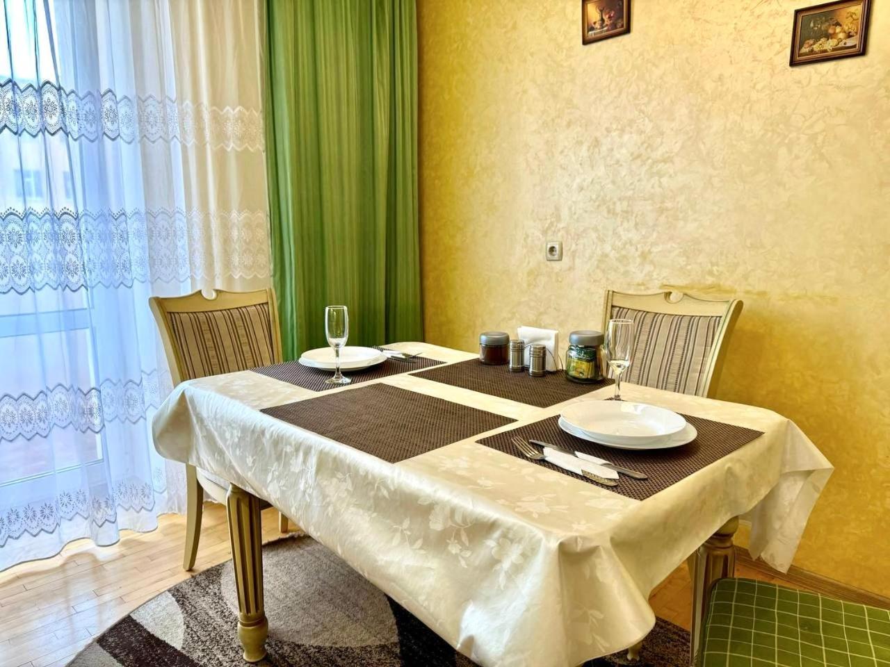 Apartpoltava Вишукані Просторі Апартаменти, Аграрний Університет, Звітна Документація Eksteriør billede